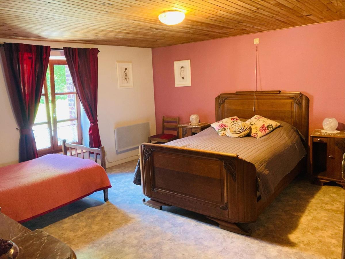 Les Demoiselles De La Semois Villa Poupehan Bagian luar foto
